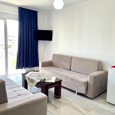 L.T. Noy'S Apartment ซารานเดอ ภายนอก รูปภาพ