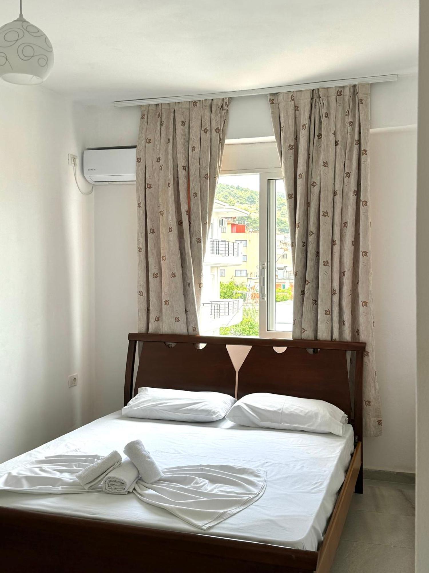 L.T. Noy'S Apartment ซารานเดอ ภายนอก รูปภาพ